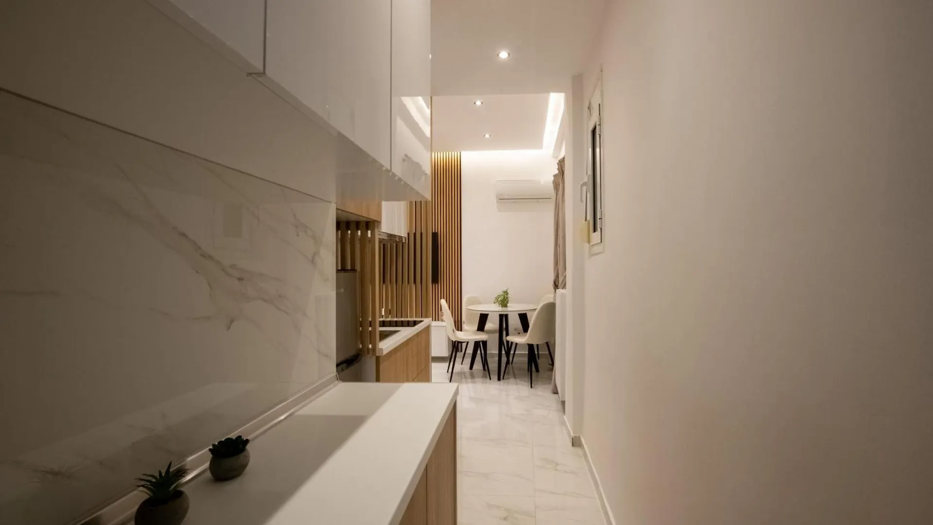 Navarino Lux Suite Салоники Апартаменты