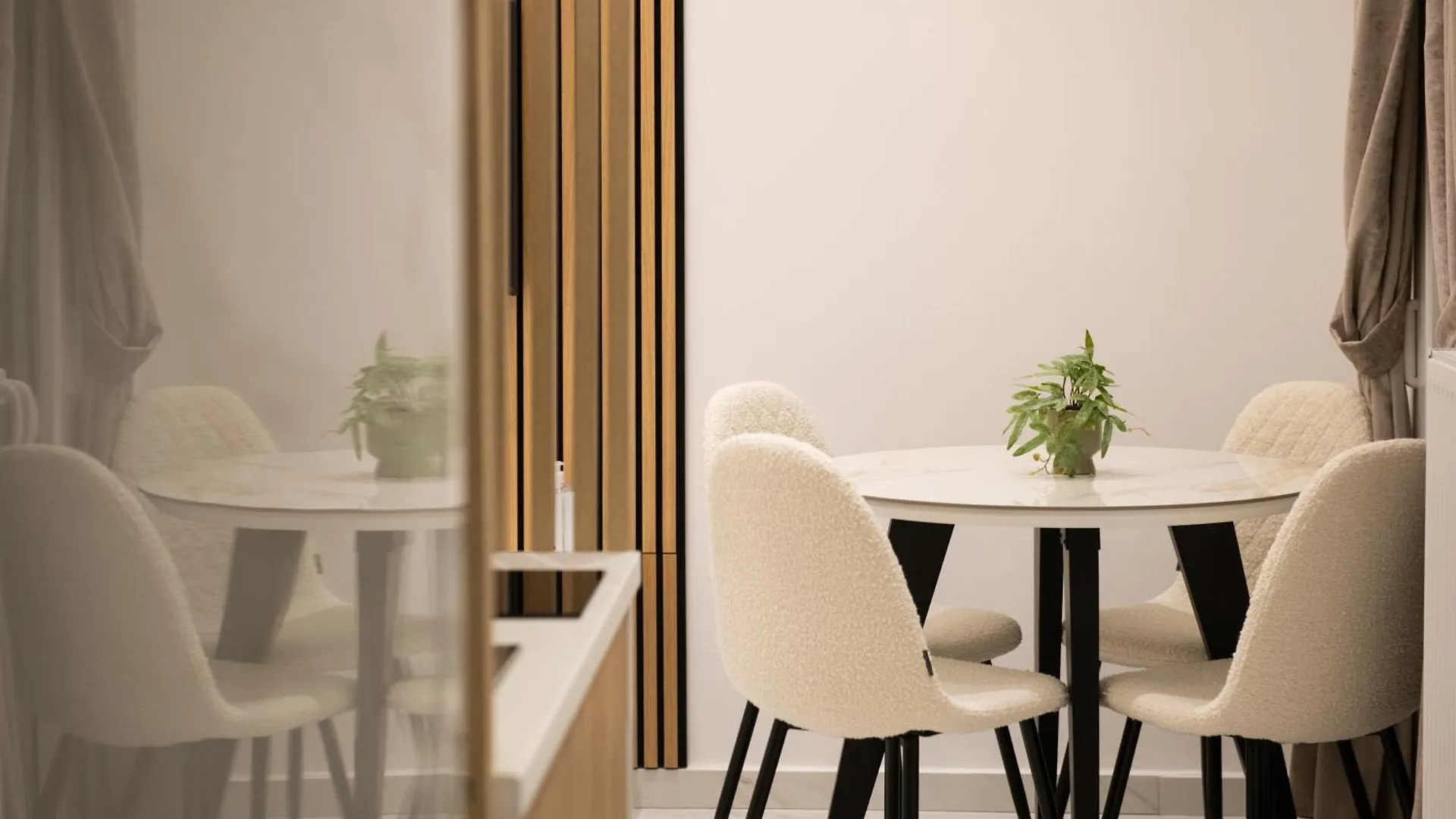 Апартаменты Navarino Lux Suite Салоники Греция