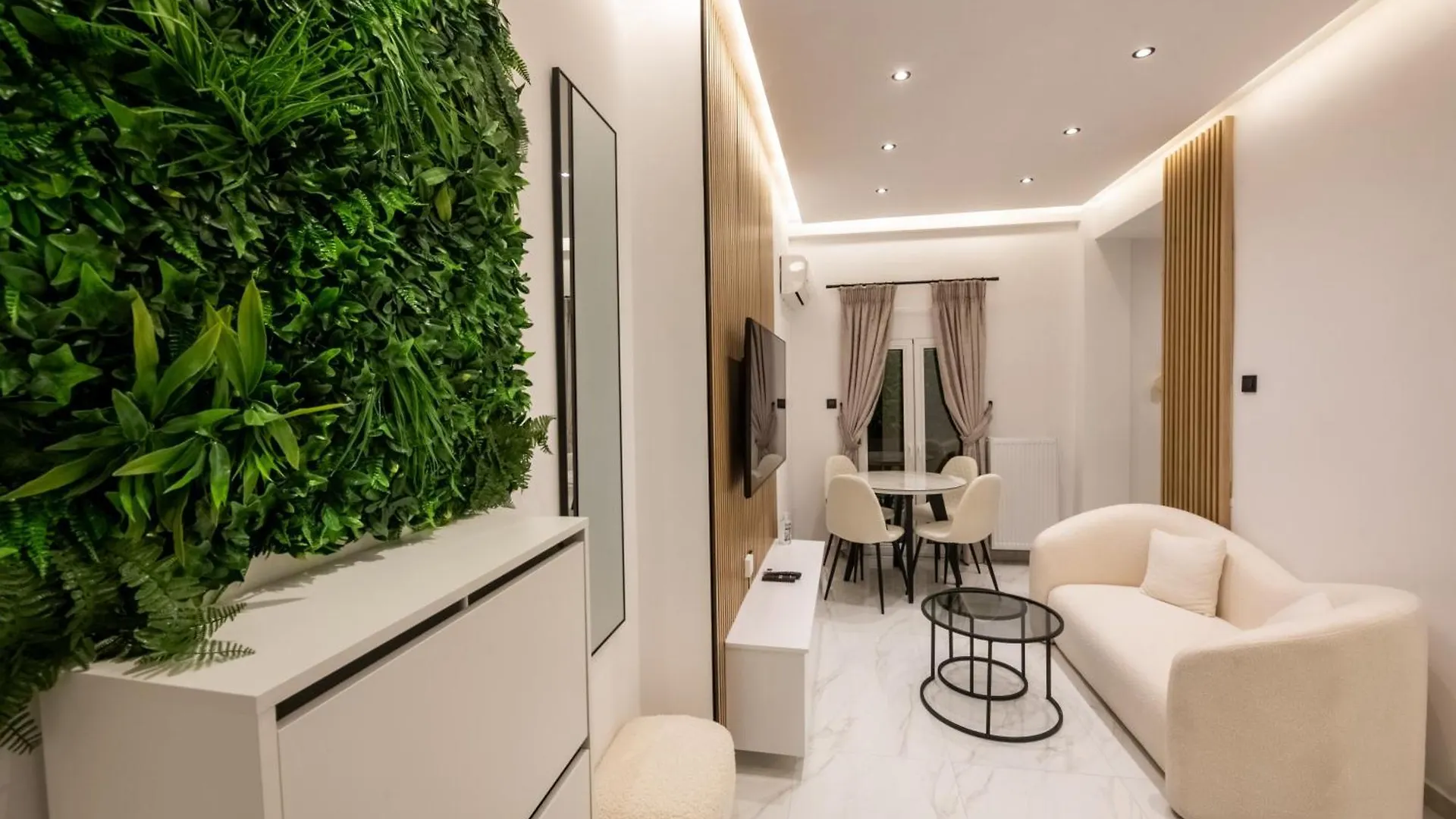 Апартаменты Navarino Lux Suite Салоники