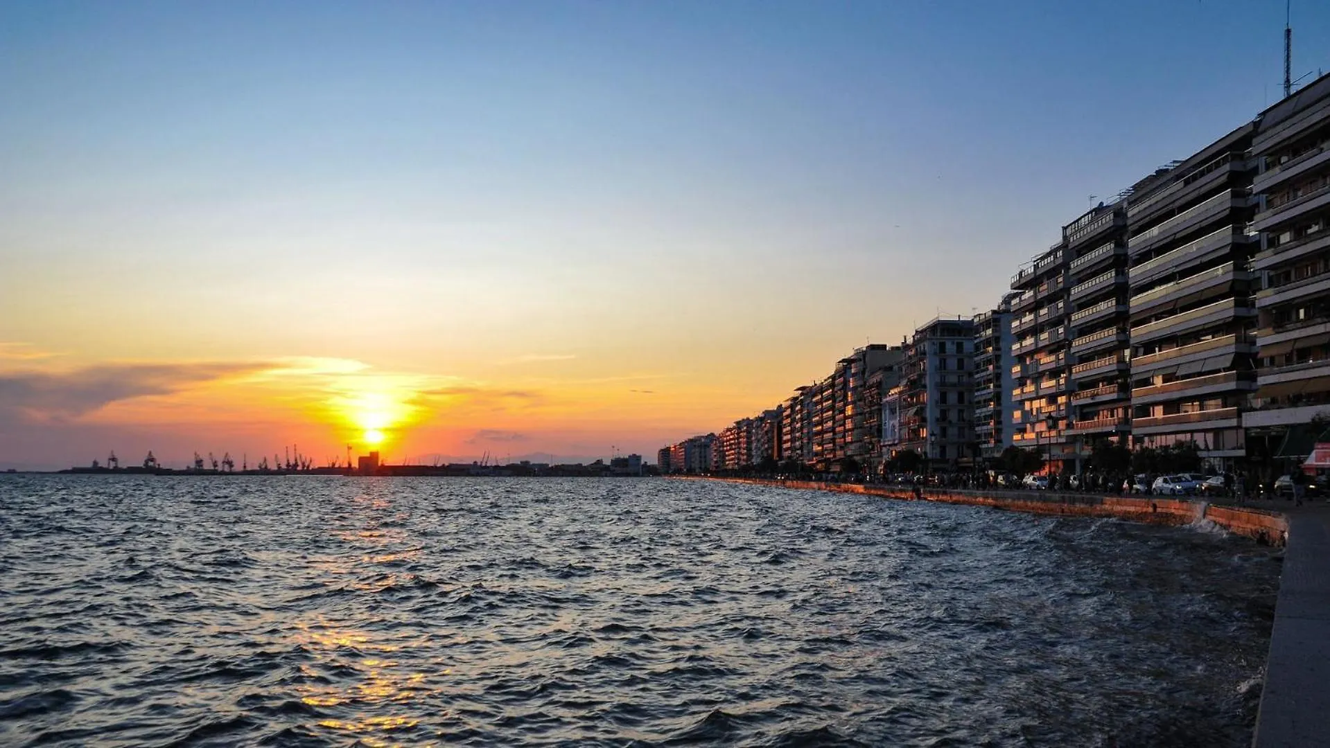 Navarino Lux Suite Салоники 0*,  Греция